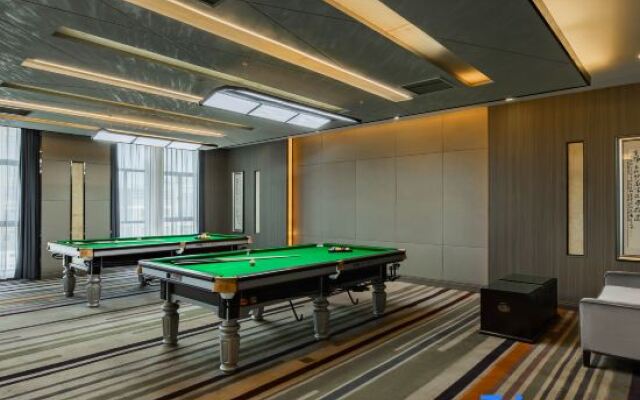 PHIREN Hotel Anji Jiuzhou Changshuo Plaza, Anji