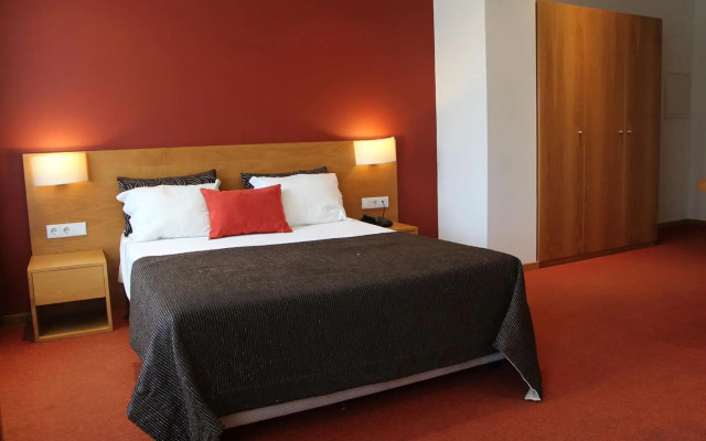 Paredes Hotel Apartamento