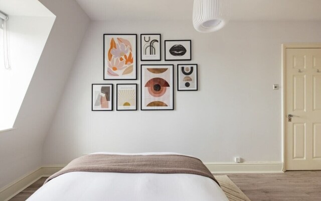 The St Johns Wood Classic - Snazzy 2bdr Flat