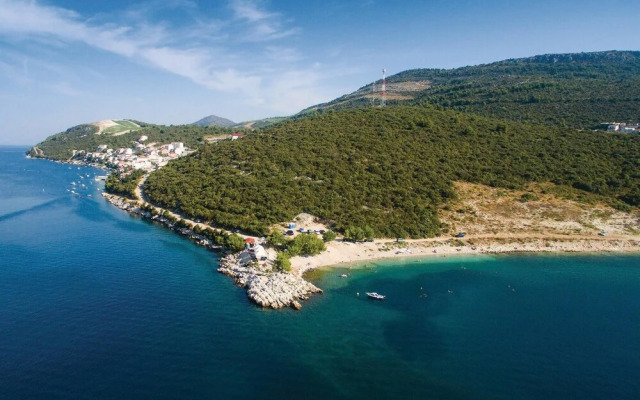 Stunning Home in Komarna With Wifi and 1 Bedrooms