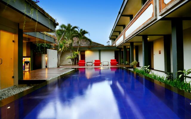The Yani Hotel Bali