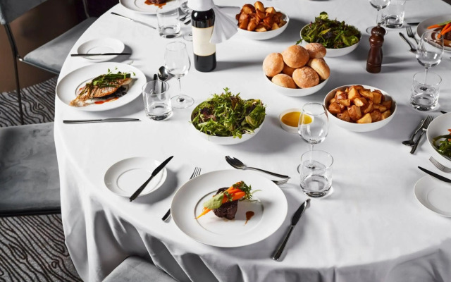 Melbourne Marriott Hotel Docklands