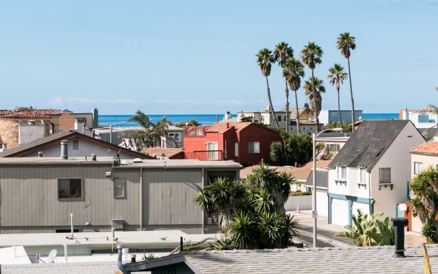 2462 Pierpont Blvd Home