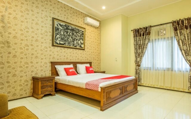 Aleyra Hotel and Villa Garut