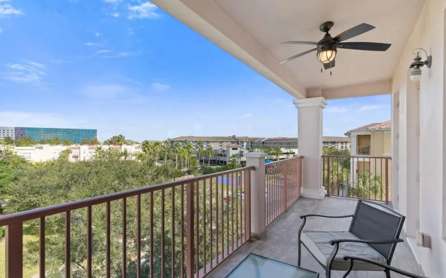 5037 Shoreway Loop #408
