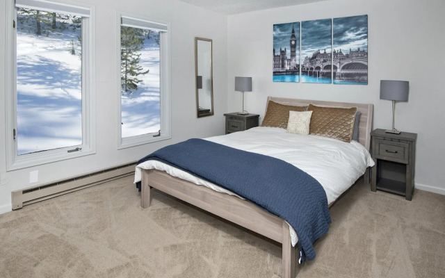 2338 Tahoe Drive