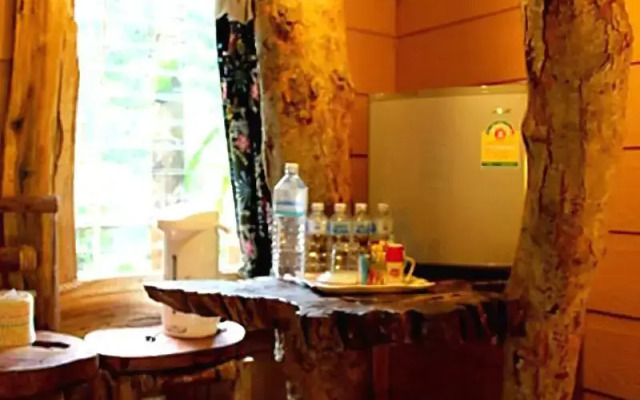 Khao Sok Tree House