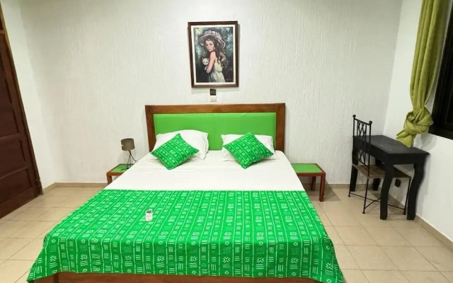 Lome Bamboo Lodge