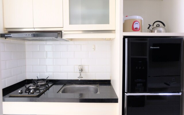 Stylish Modern 2Br Apartment At Parahyangan Residence