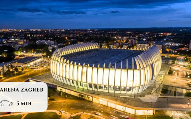 Four Seasons Apartment - FREE PARKING