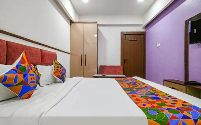 Fabhotel Elite Residency
