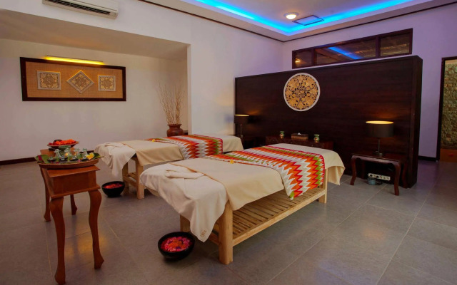 Ubud Raya Hotel