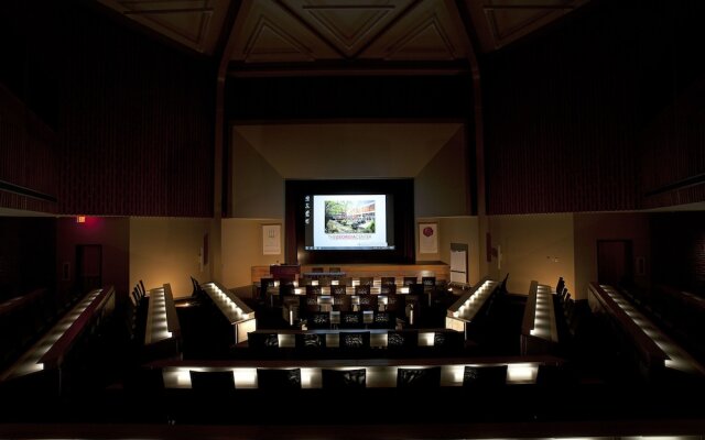 The University of Georgia Center for Continuing Education & Hotel