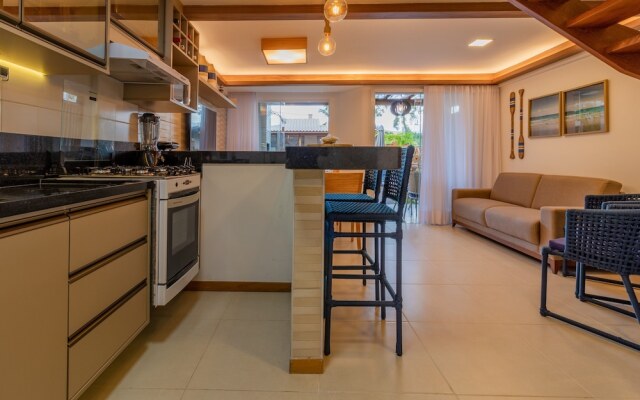 IT20 - Triplex 4 Suítes a 100m da Praia