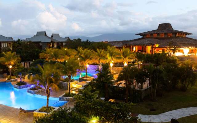 Indura Beach & Golf Resort, Curio Collection by Hilton