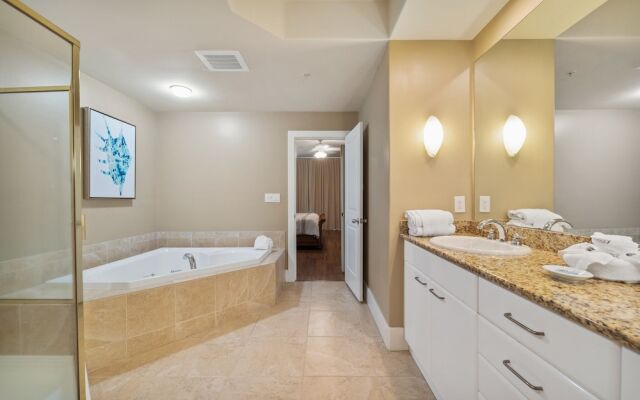 Crc0213 3 Bedroom Condo