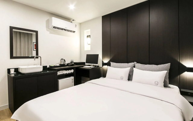 The Way Hotel