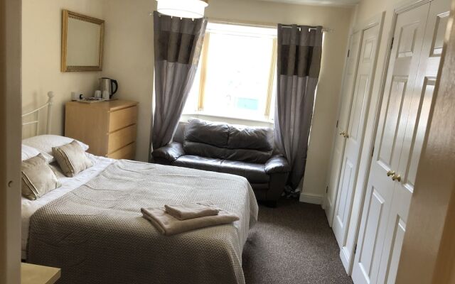 Serviced Luxury Accommodation