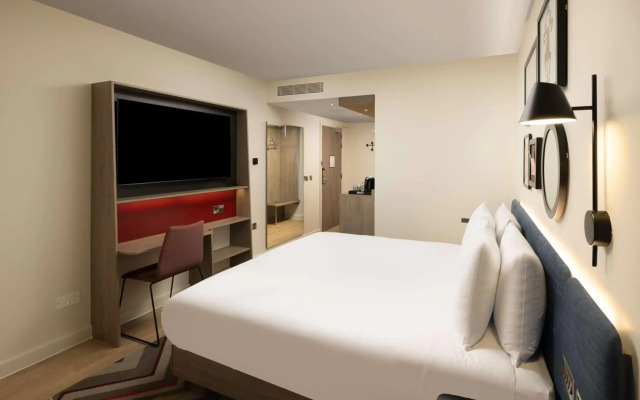 Hampton by Hilton London City