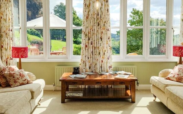 Eastwrey Barton - Guest house