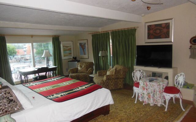 The Suncatcher Fine Country Inn