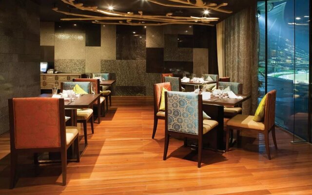 Отель The Meydan Hotel Dubai