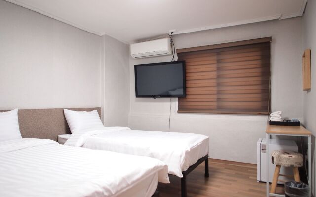 Hostel Gaon Sinchon