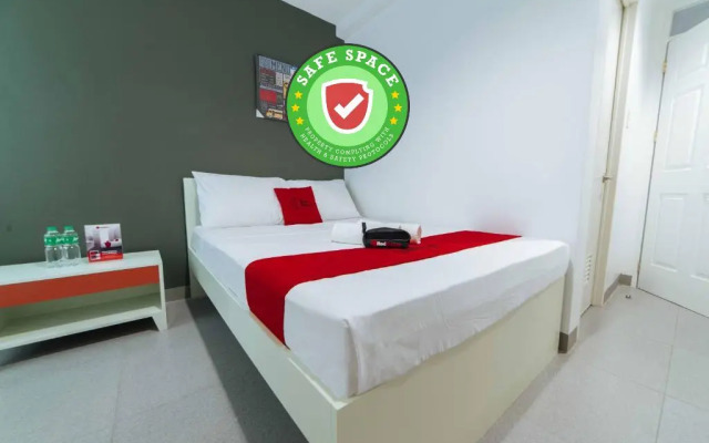 RedDoorz Plus @ Roxas Street Davao