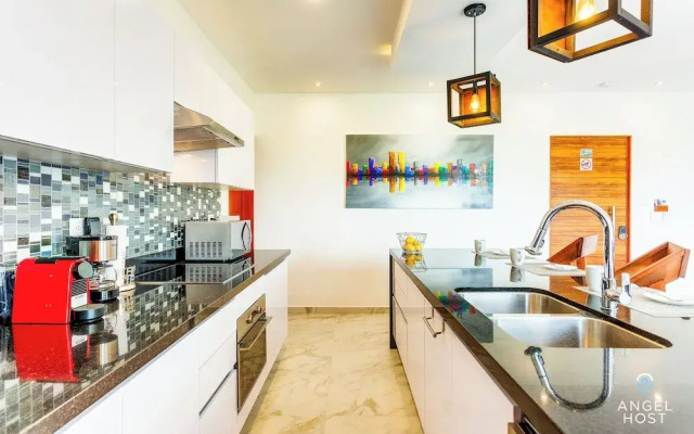 Jungle & Ocean View Condos