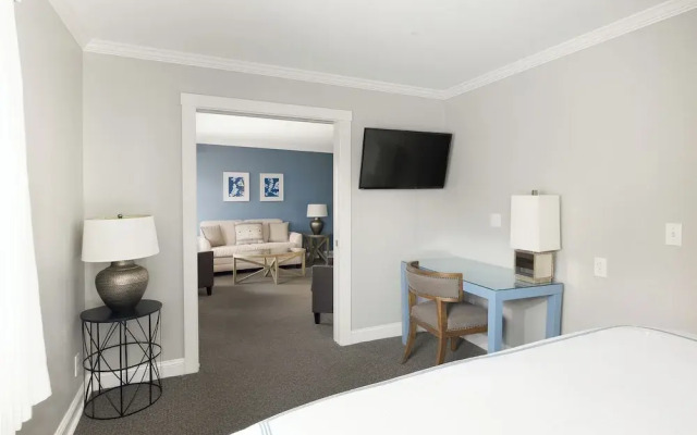 Boothbay Harbor Oceanside Inn