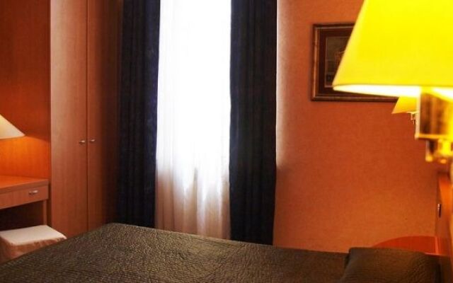 Petit Hotel