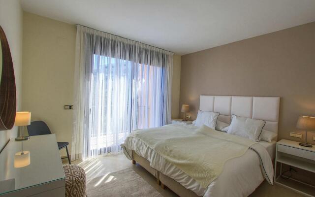 1090 - Los Monteros Samara Hill Penthouse