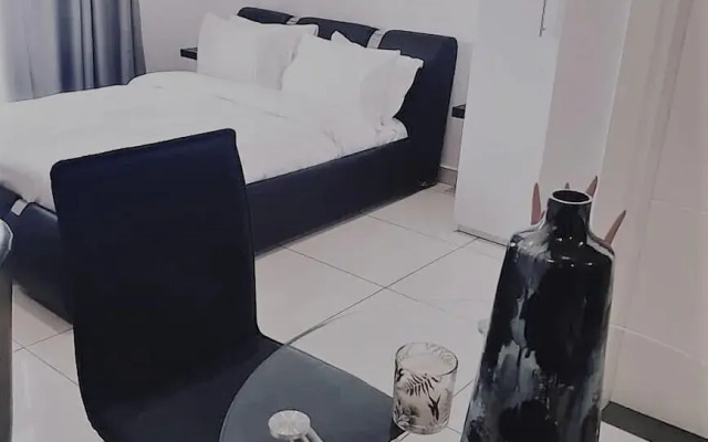 Premium Suite