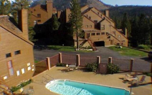 Aspen Creek Condominiums