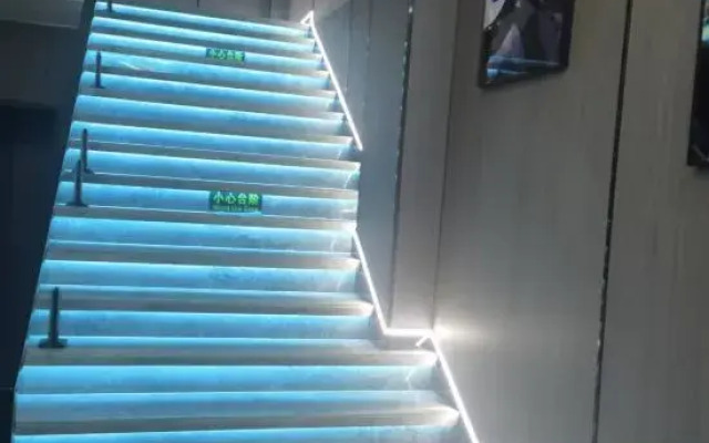 Firefox E-sports Hotel