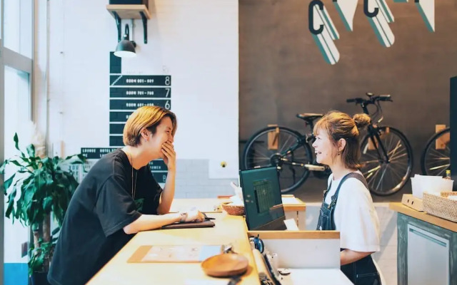 Ark Blue Hotel - Hostel