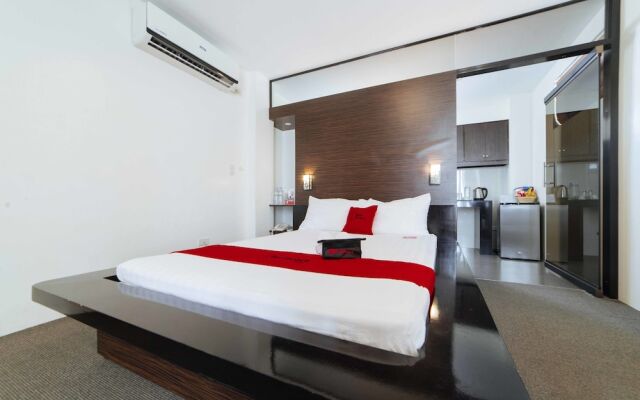 RedDoorz Premium @ Guadalupe Village Davao