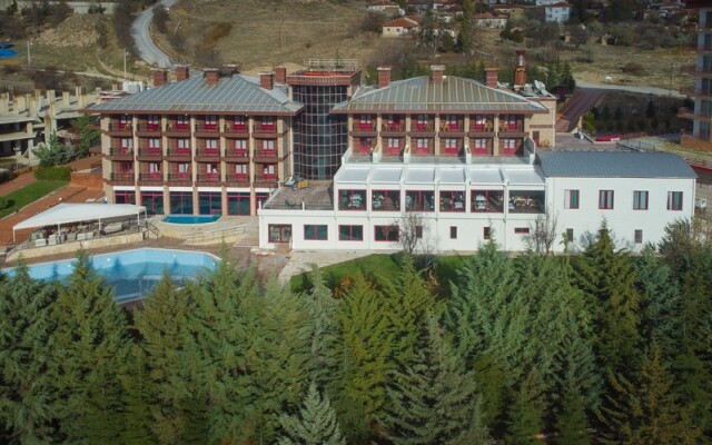 Bonjur Hotel Thermal & Wellness Club