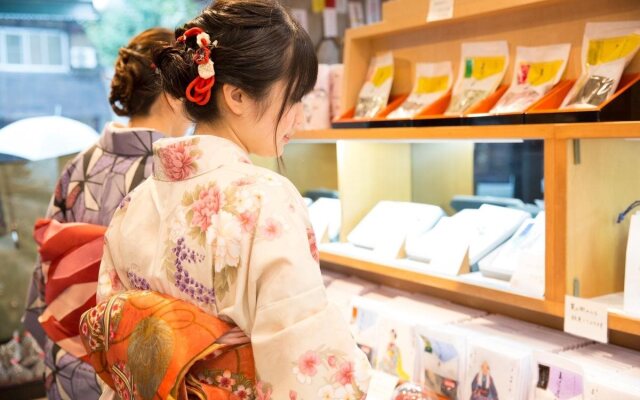 KYOTO Yadomachi Nishijin