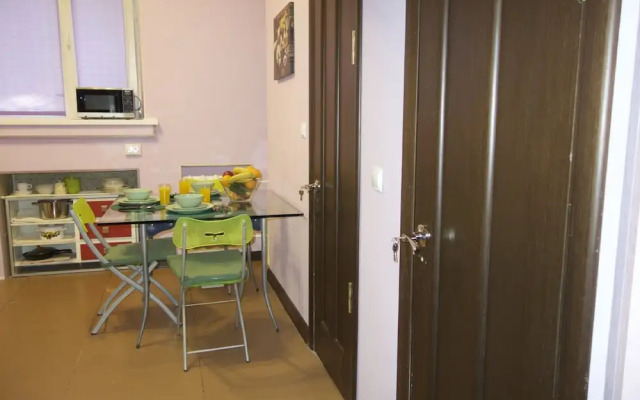 LUXKV Apartment on 1st Basmanniy