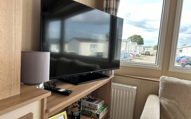 Coastal Retreat Luxury Caravan Home Away From Home