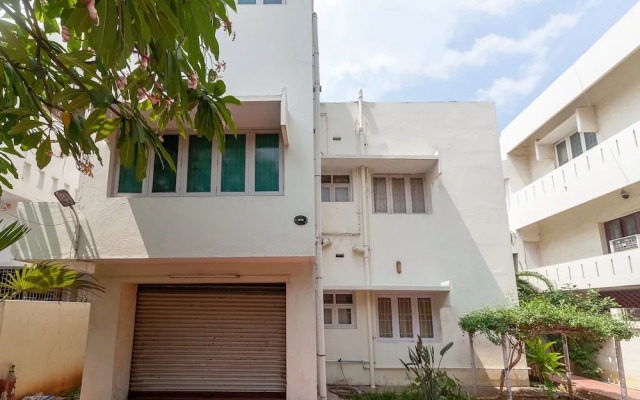 OYO 19010 Tower Residency