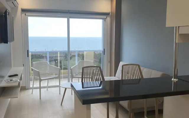 25homeapart