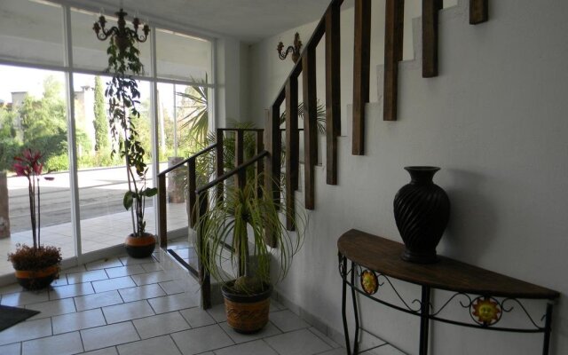 Hotel Lienzo Charro II