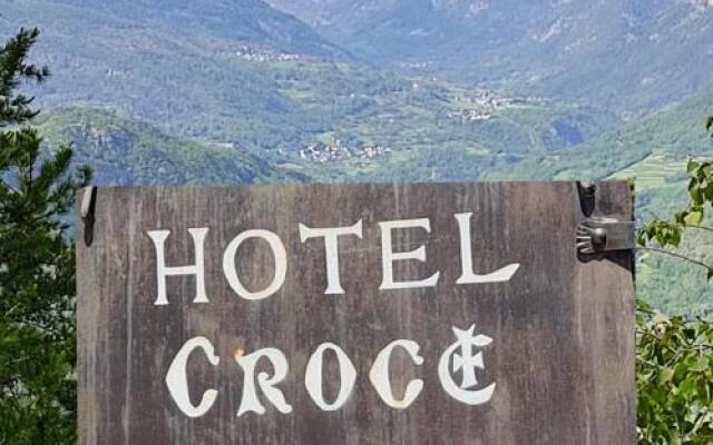 Hotel Croce Bianca