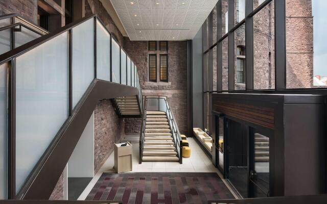 The Richardson Hotel