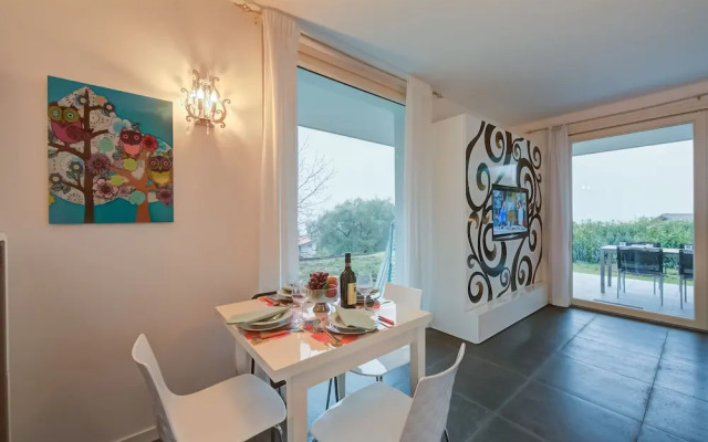 Casa Oleandri With Pool and Lake View