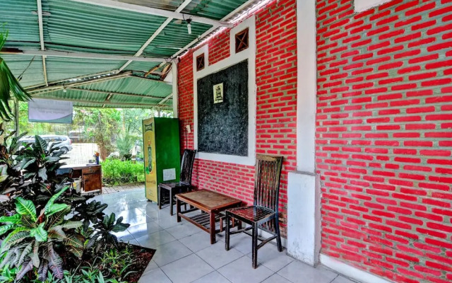 OYO 90222 Lafa Park Syariah