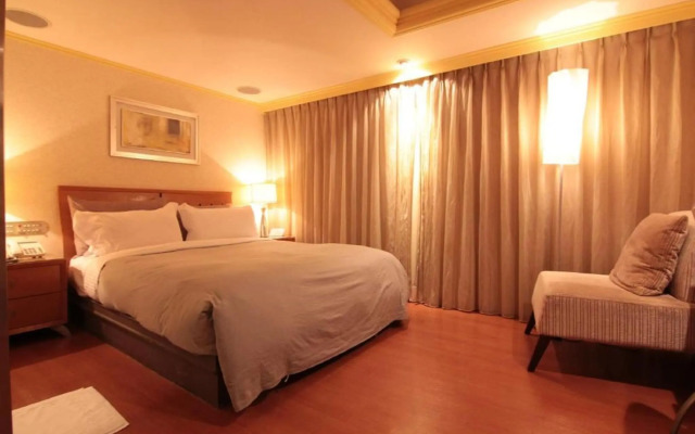 The Moon Hotel