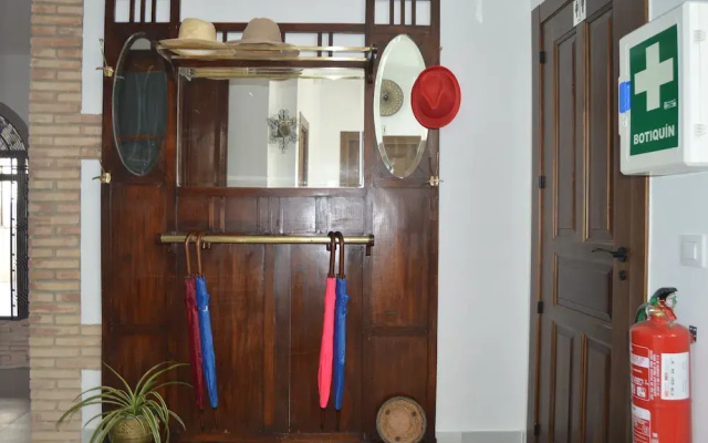 apartamentos plazuela arco el portillo